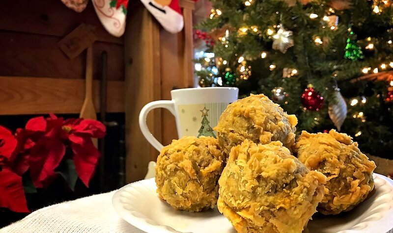 Petos_Boudin_Balls_xmas_sm
